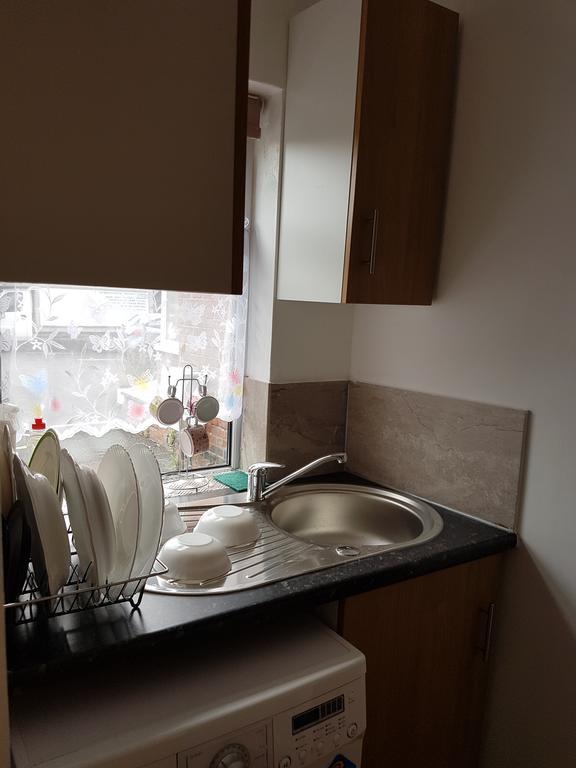 The Handforth Lodge エクステリア 写真