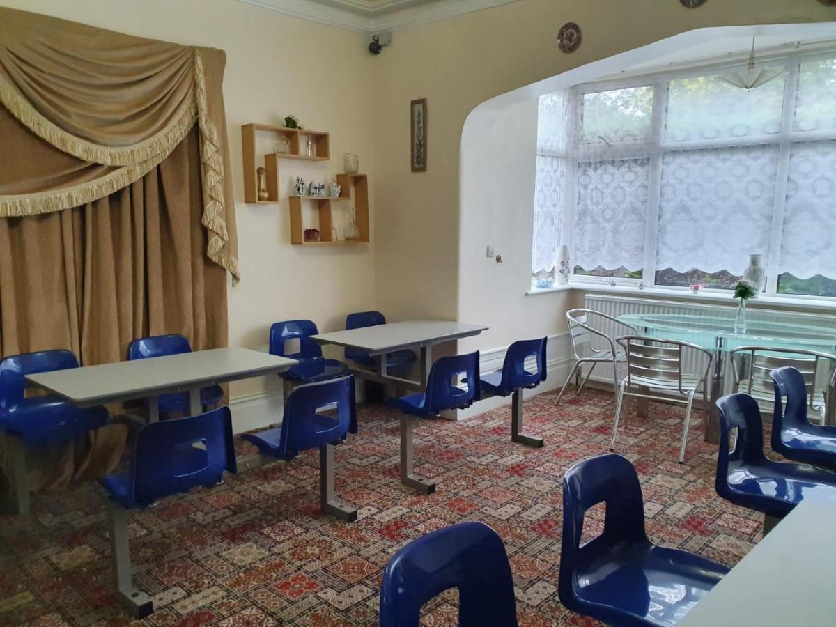The Handforth Lodge エクステリア 写真