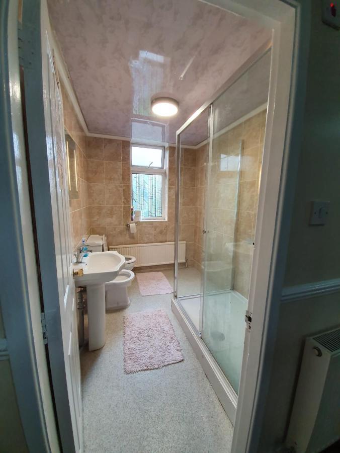 The Handforth Lodge エクステリア 写真